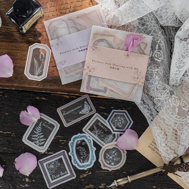 Retro frame style Pet stickers - Journal Carnival