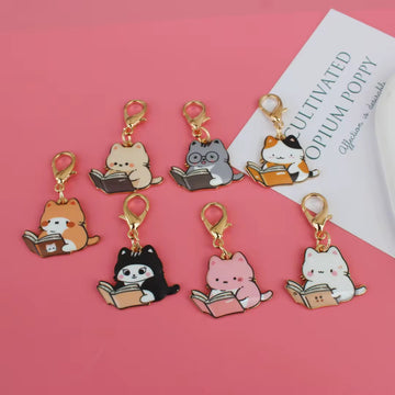 Cute Reading Cat Lobster Clip key Chain