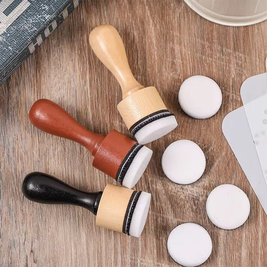 Ink Blending Tool with Replaceable Sponge
