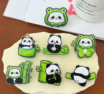 Pand Shaped Acrylic Clips