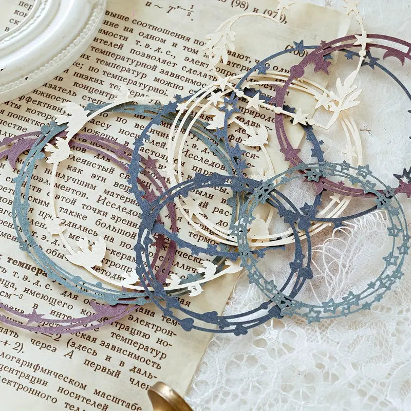 Wreath Die Cut Paper - Journal Carnival
